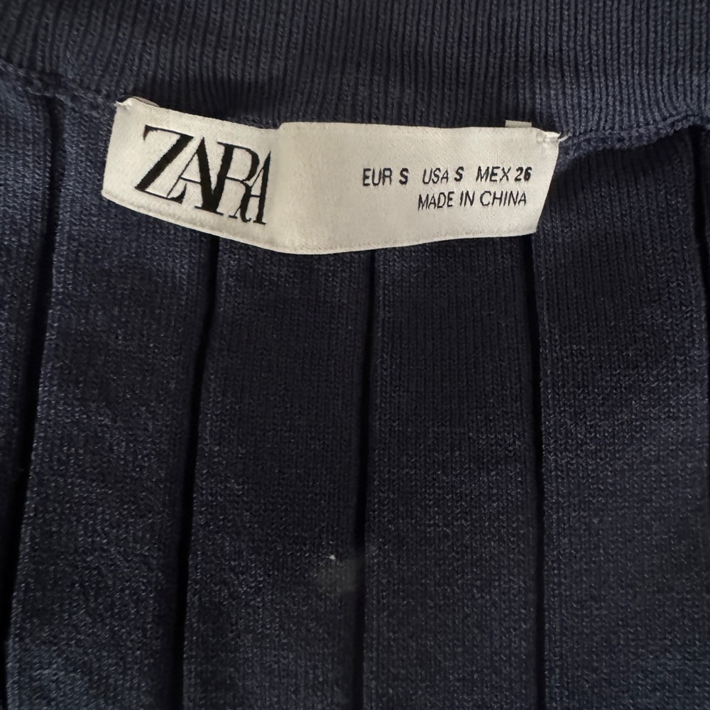 Zara top and skirt - Picture 4 of 10